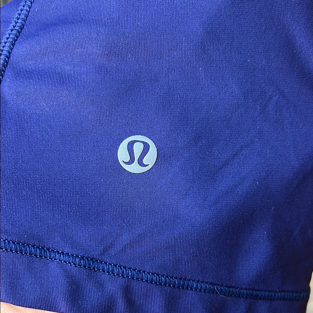 Lululemon Turbo Tank - 2 in 1 tank top with built in bra - Picture 3 of 8